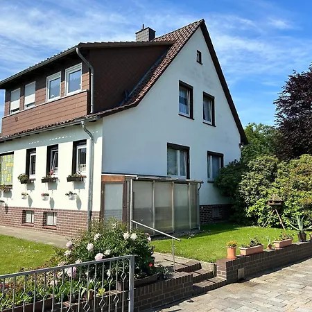 Winzenburg Nah Und Ruhig Gelegene Nah Am Steinhuder Und Dinopark Muenchehagen Apartment